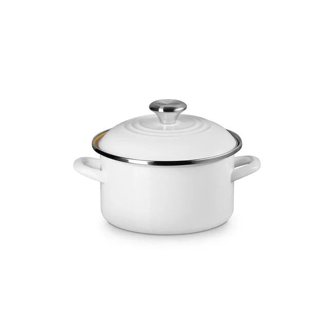 Le Creuset Traditional Stockpot 3.8Qt