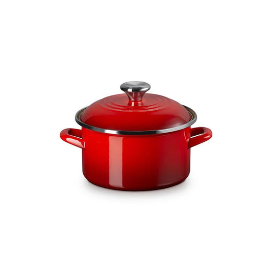 Le Creuset Traditional Stockpot 3.8Qt