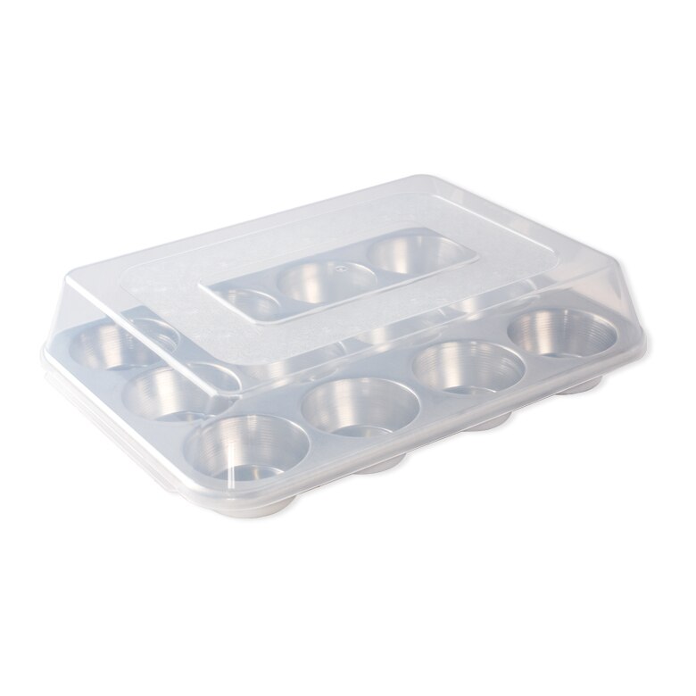 Nordic Ware 12 Cup Muffin Pan With Lid