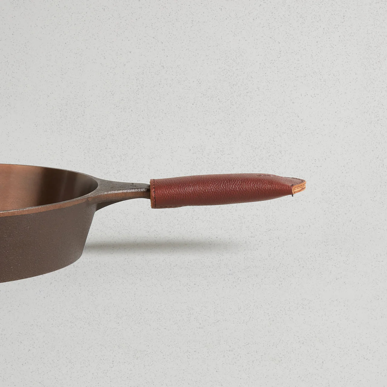 Smithey Leather Skillet Sleeve