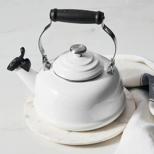 Le Creuset Classic Whistling Kettle