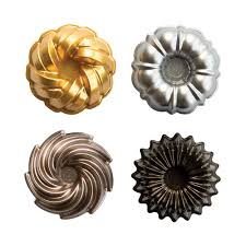 Nordic Ware Bundt Magnets