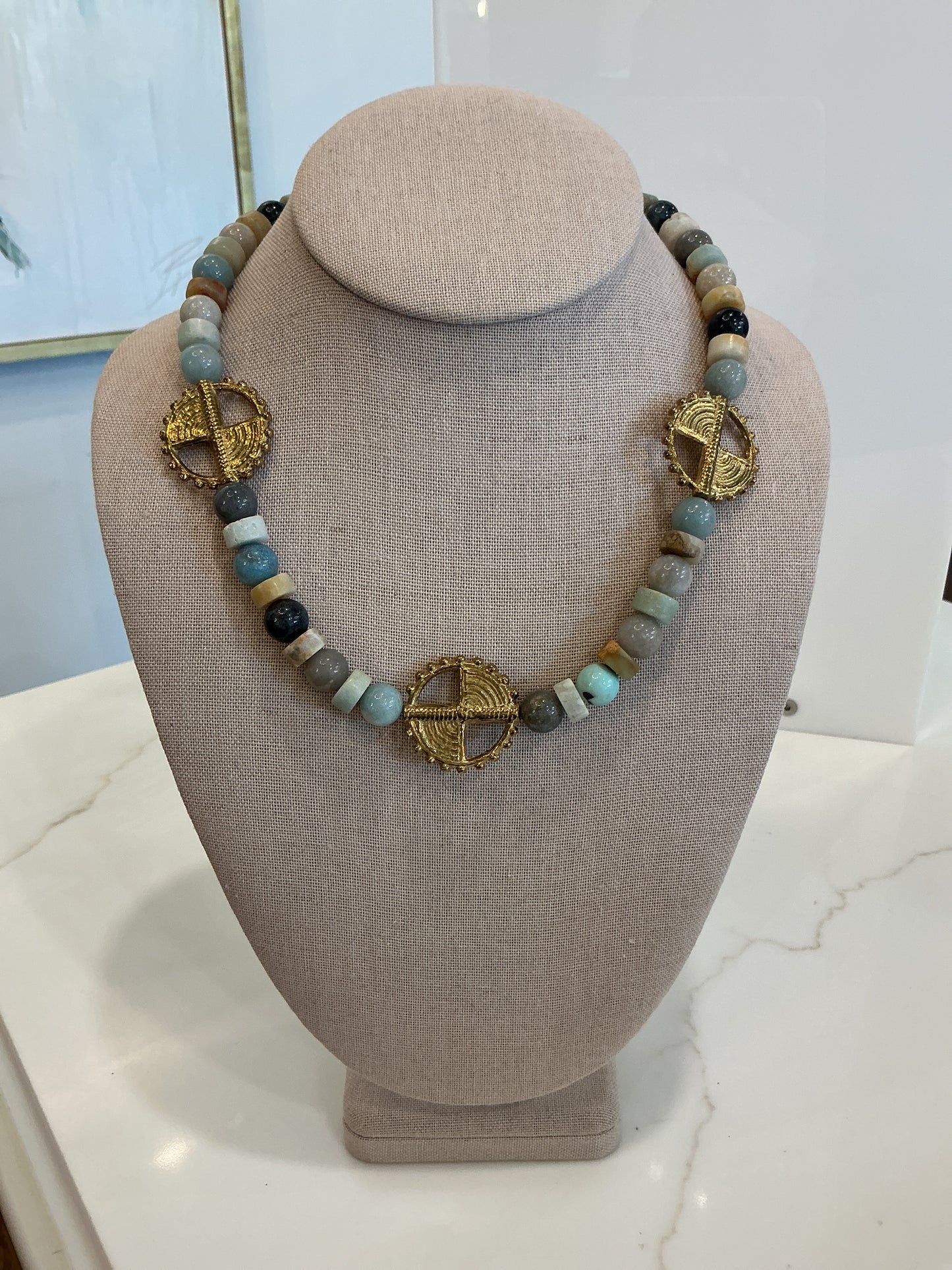 BCB - Earth Tone W/ Gold “Pendants” Necklace