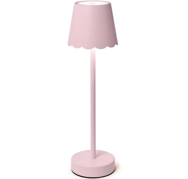 Two's Company Table Lamp w/ Scalloped Shade