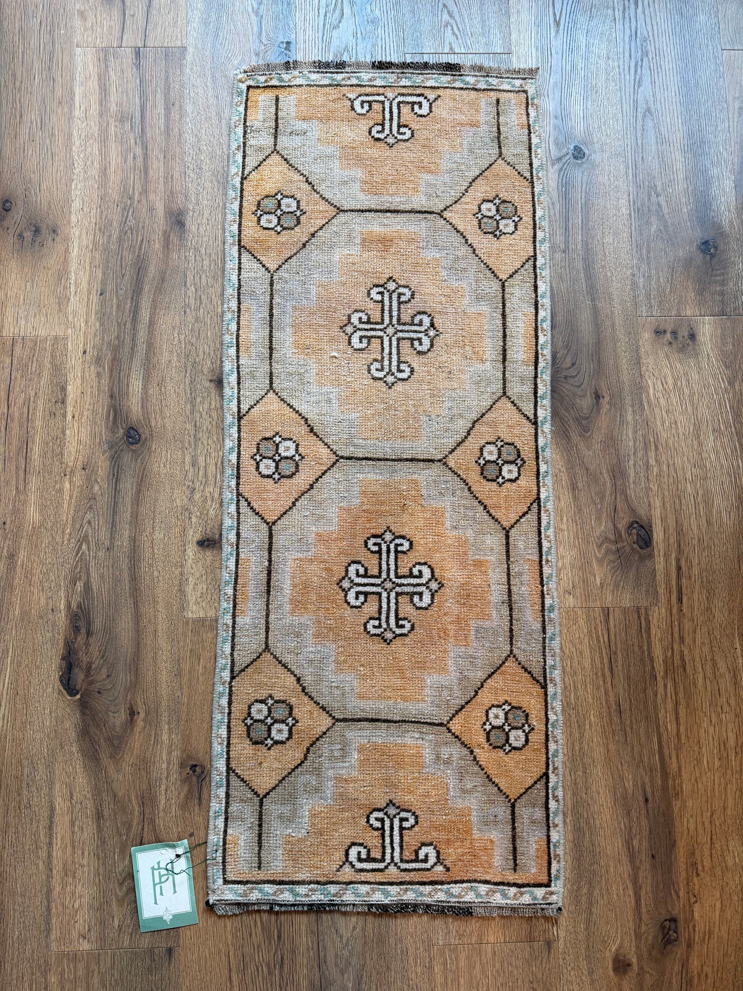 Vintage Turkish Rug, 1'5" X 3'8"