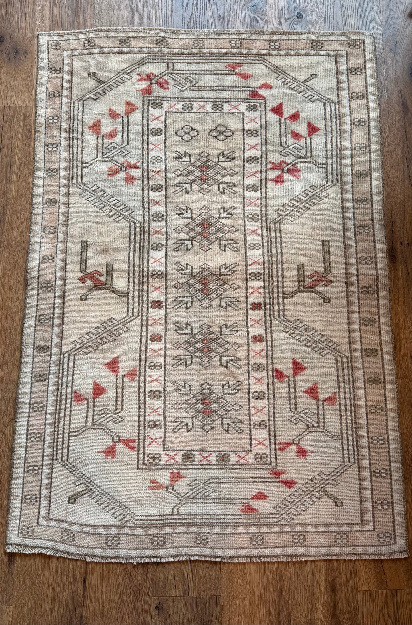 Vintage Turkish Rug, 4'6" X 3'
