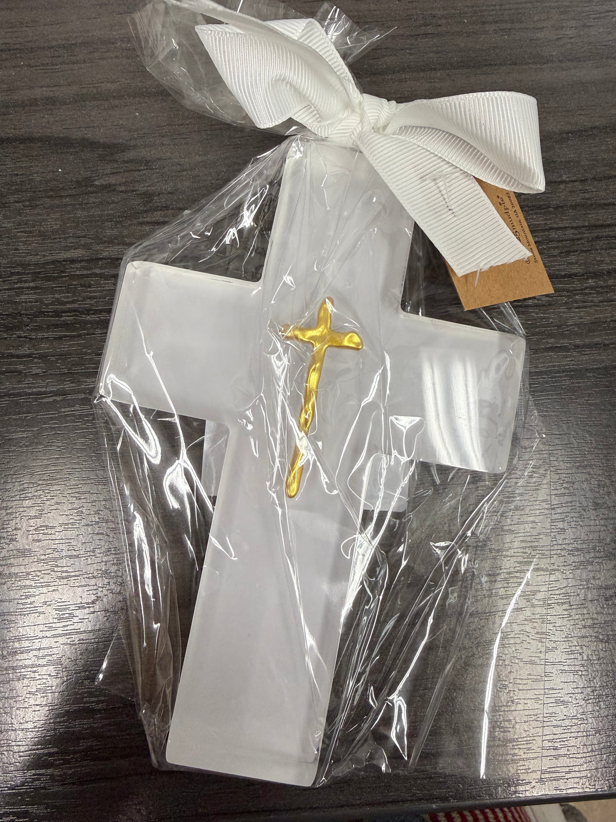 Painted Resin Cross, White