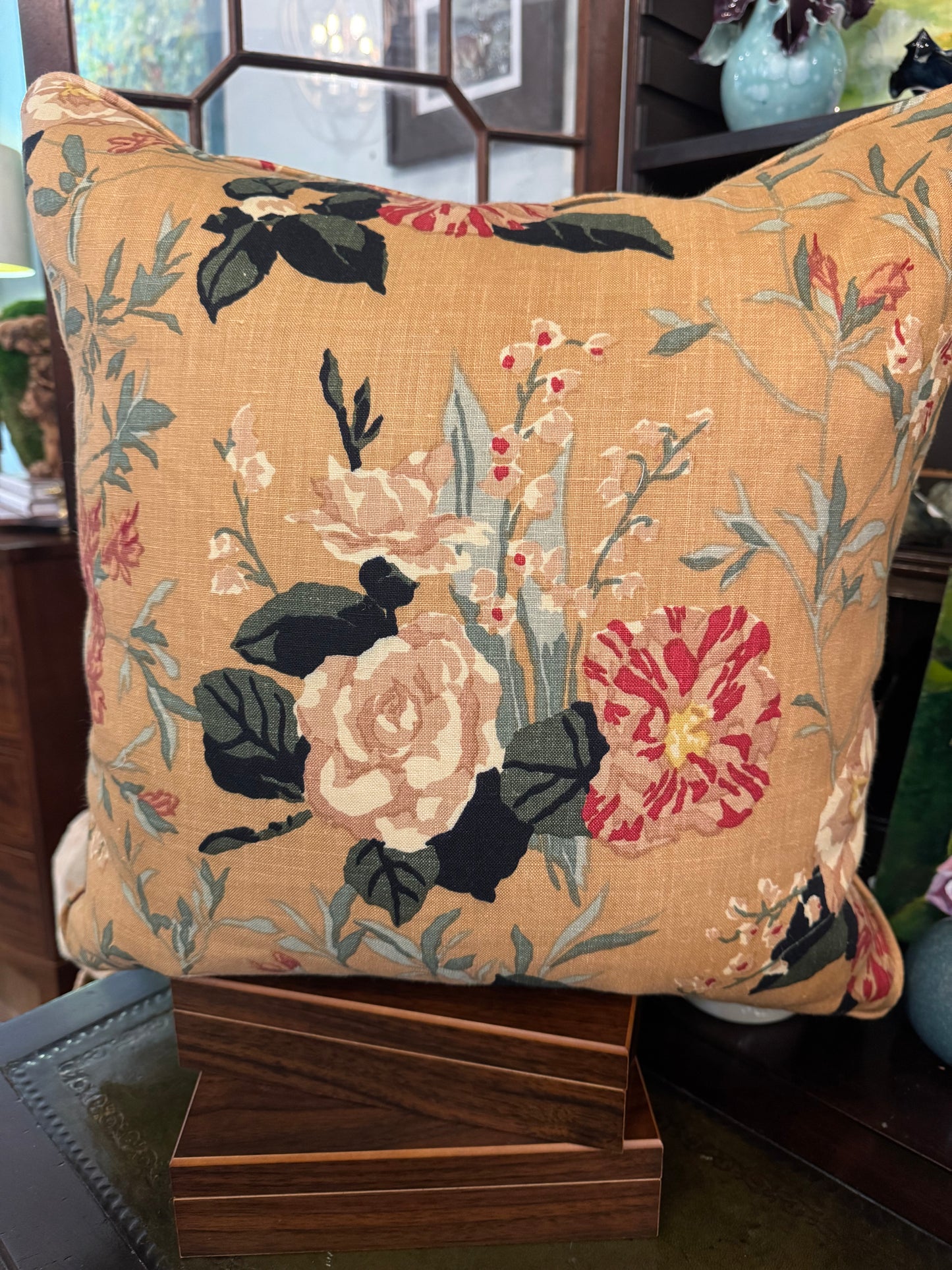 PILLOW Rose Garden 22"
