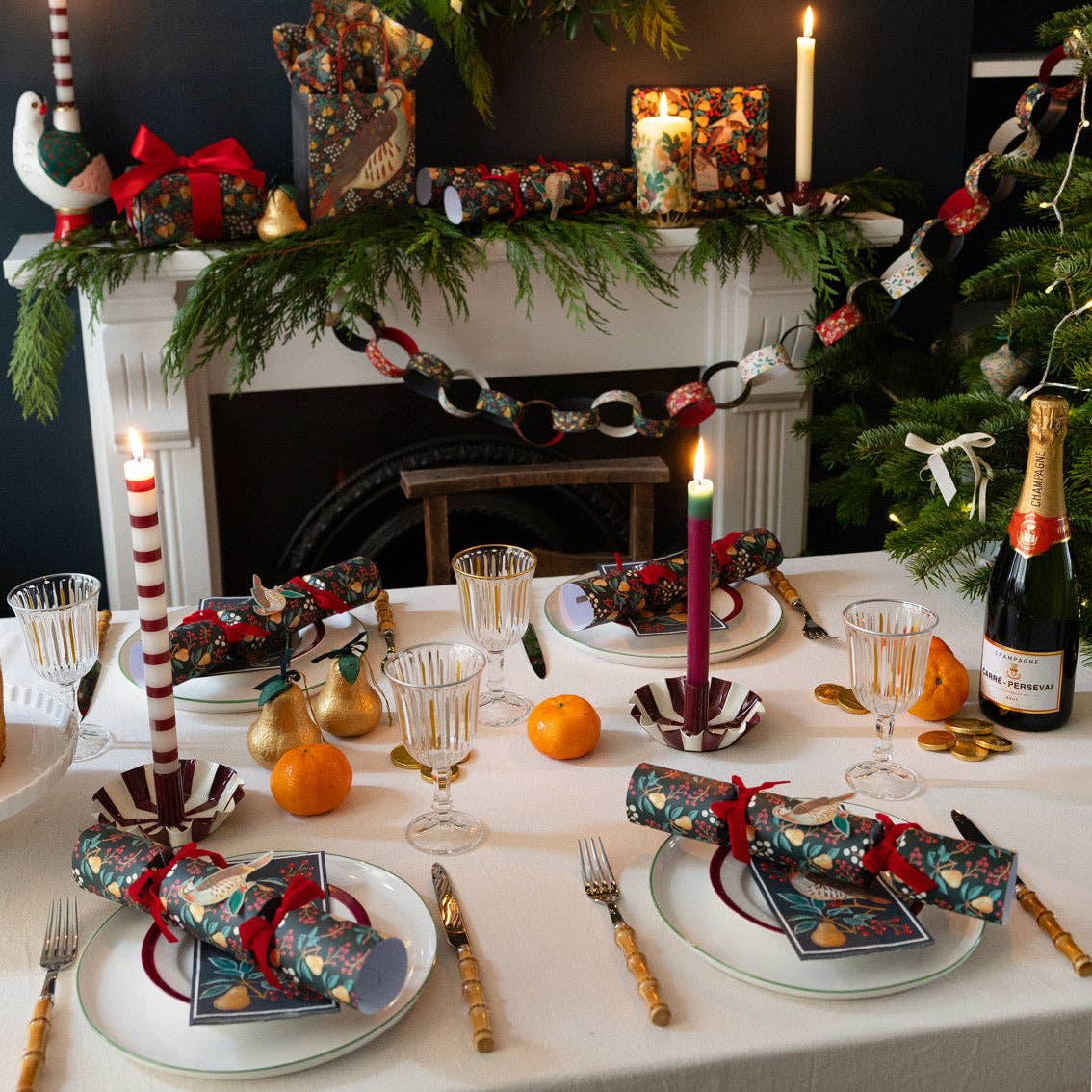 Partridge & Pear Long Lunch Paper Napkins - Display | Christmas Decor |