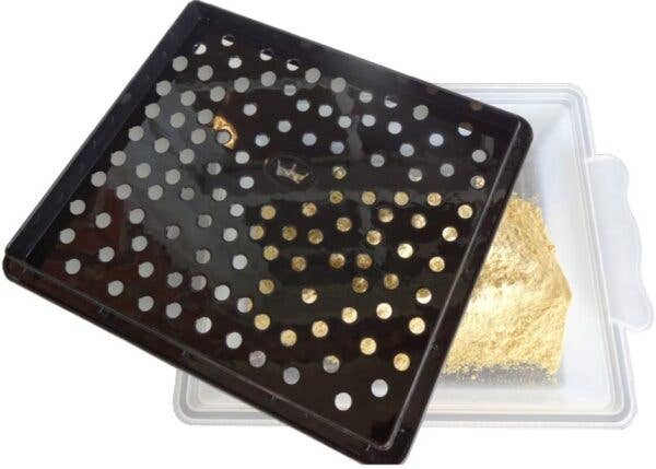 Batter Box- 11" X 13" Plastic Batter Box with Sifter